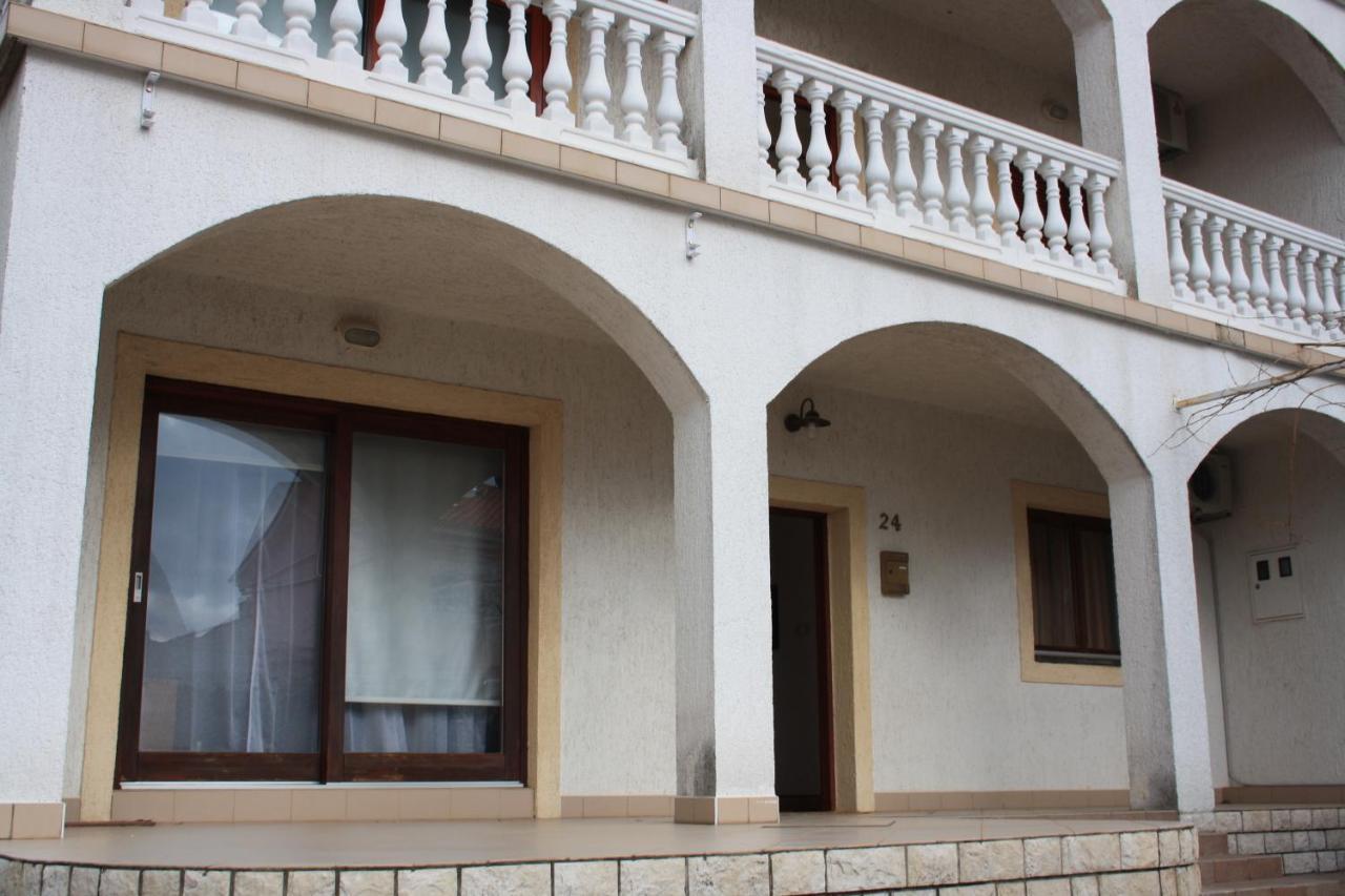 Apartment Kati Crikvenica Ngoại thất bức ảnh